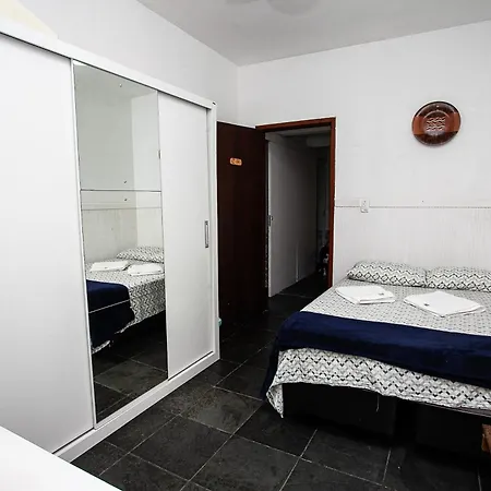Espaço Sideral - Quartos com ar-condicionado, 5min Estádio Maracanã, 8min UERJ, shopping, 12min metrô, wi-fi 300mbp, ampla área comum com cozinha - prático e confortável-3